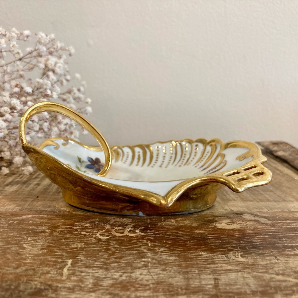 Vintage Ceramic Hand Painted Trinket Dish Signed 1967 Violets Gold Tone - Picture 8 of 13